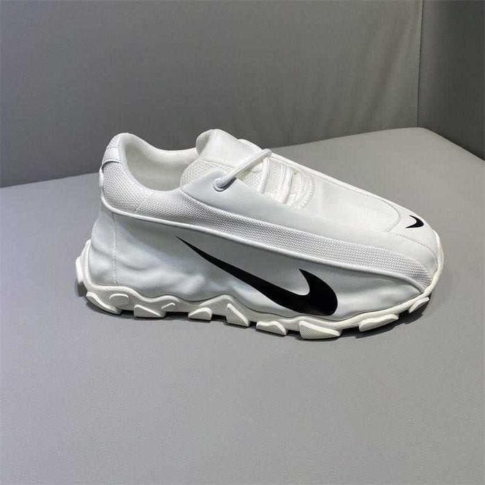 Krasofka zamonaviy oyoq kiyim