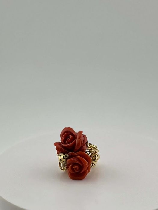 Продам оригинальное кольцо Dior