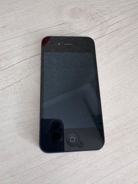 Iphone 4s 16Gb черный