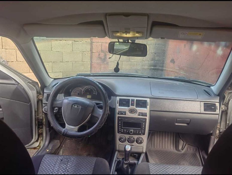 Продается
ВАЗ (Lada) Priora 2171