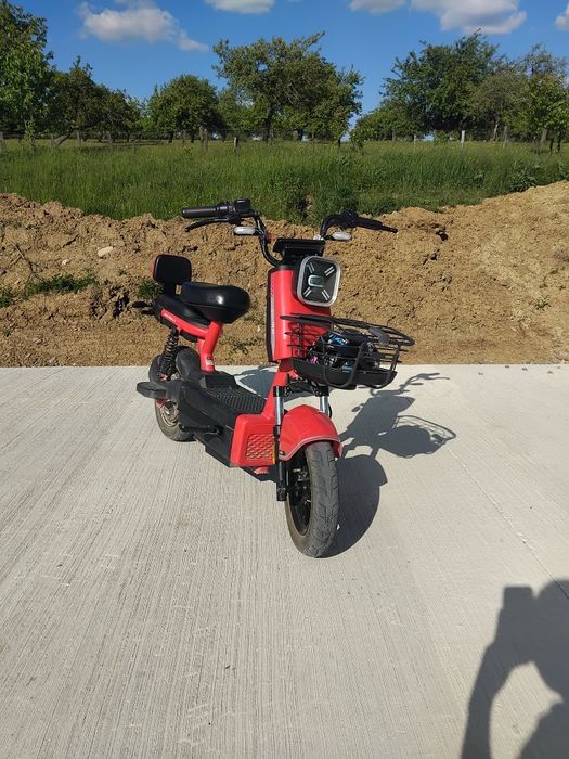 Scuter electric lima