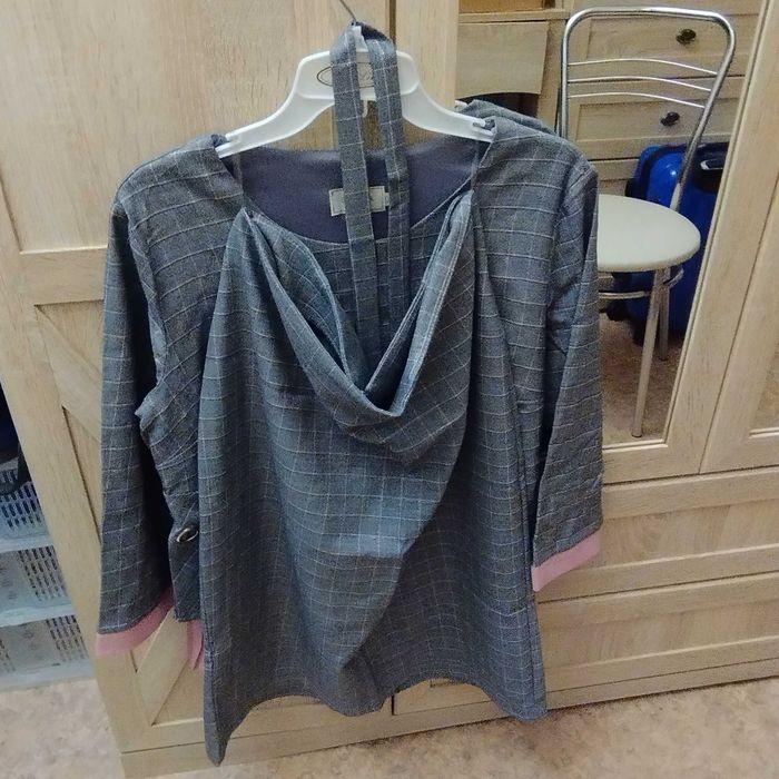 Продам платья женские