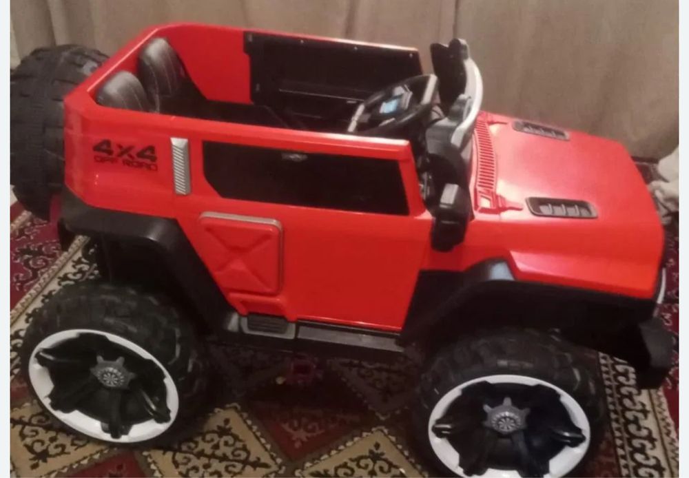 Продам детский автомобиль