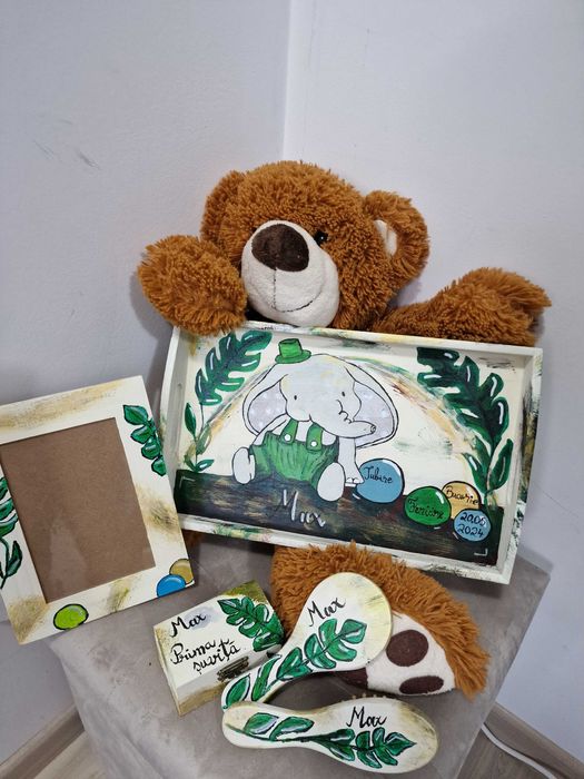 Realizez tavita pentru mot personalizata