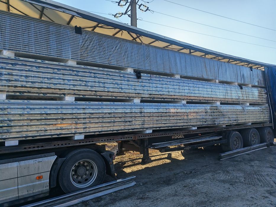 Panouri Sandwich 80 lei mp