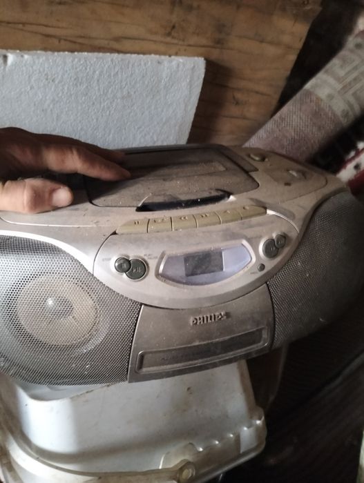 Vând casetofoane Philips și Panasonic!!