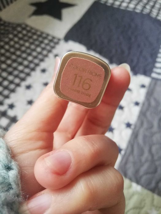 Червило Loreal Paris и Revlon