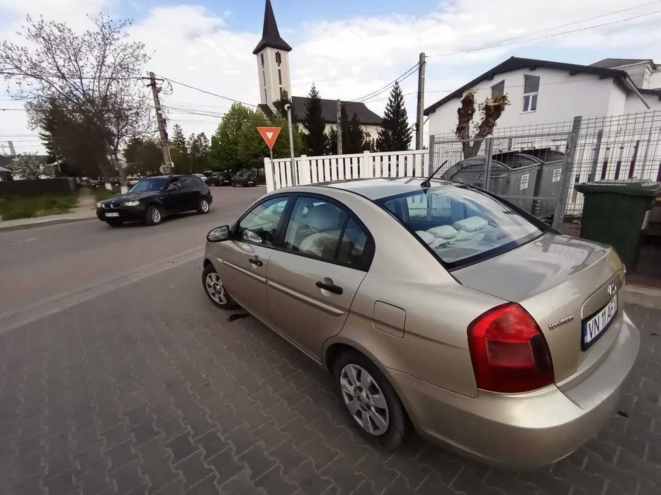 Vand Hyundai Accent, 2006, benzina, 1400 cmc, 150000 Km