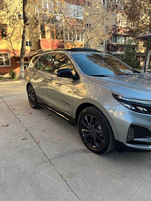 Chevrolet Equinox 2023 года