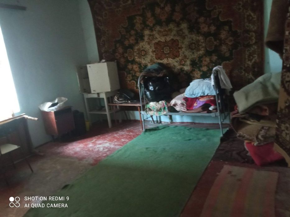 Продается 3 комнатный дом с большой земельной  площадью