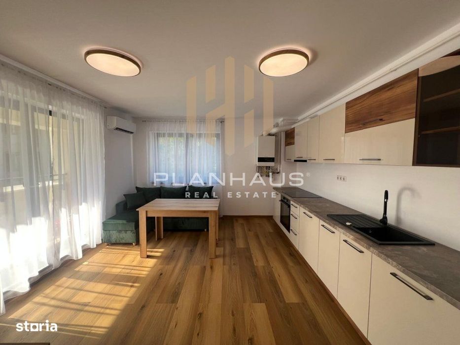 Prima închiriere-2 camere Centrul vechi,loc de parcare inclus