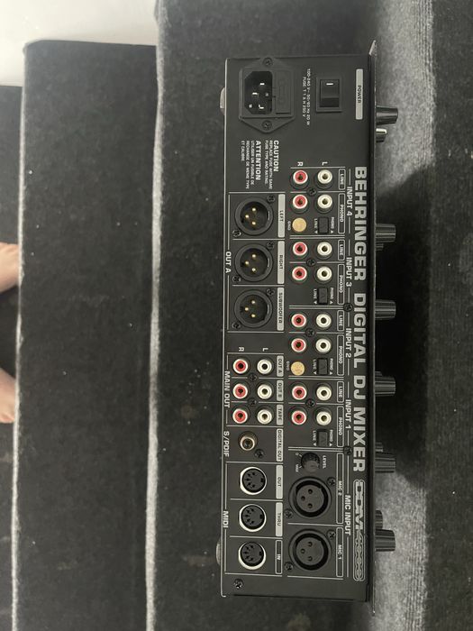 Vand Behringer DDM40000