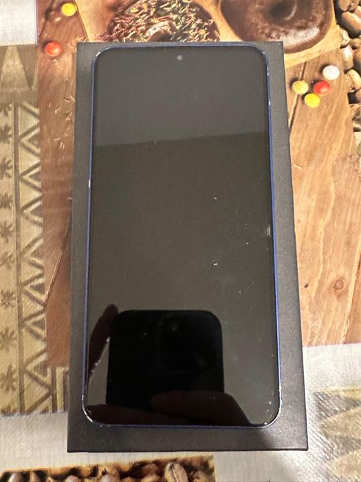 Samsung s25 aproape nou