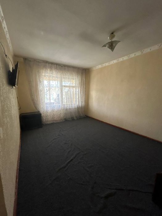 1 xonali uy sotiladi