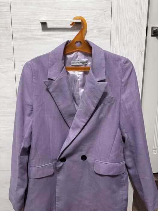 Продам классический костюм