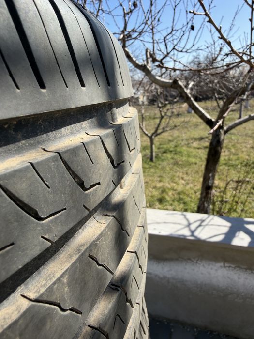 Vand 4 cauciucuri de vara Bravuris