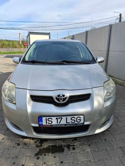 Toyota Auris 1.4 benzina din anul 2007