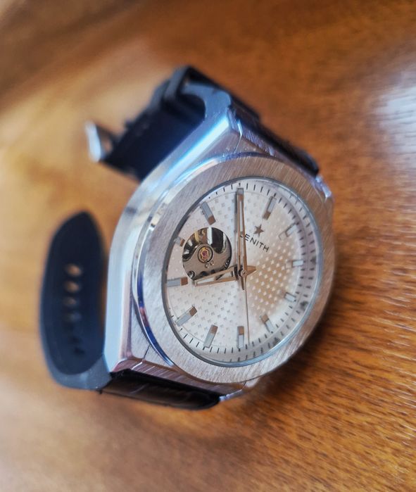 Механические часы Zenith style automatic