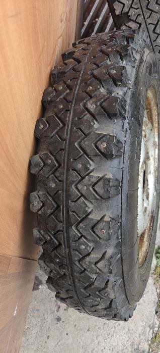 Колёса в сборе на ниву