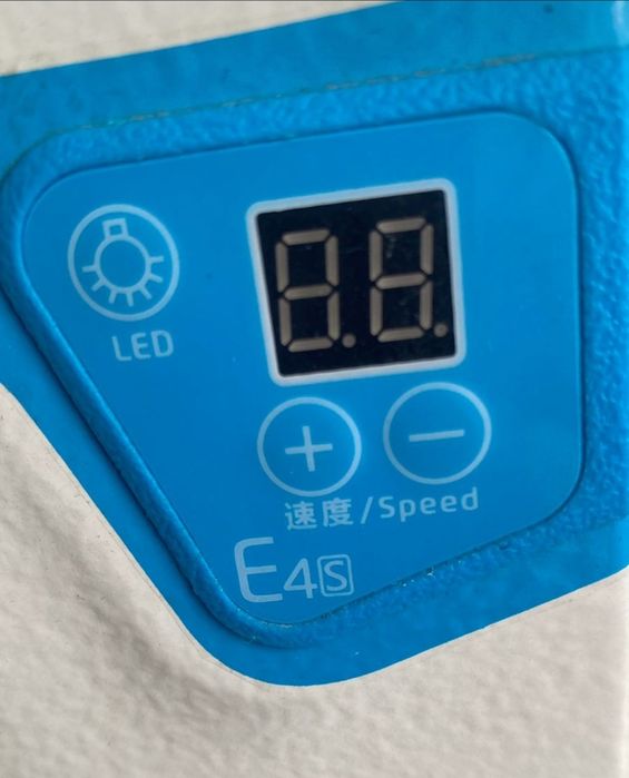 Швиние оверлок Джак