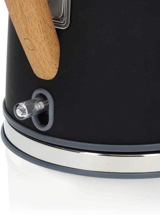 Нова електрическа кана Gastronoma 1.7L 2200W + подарък каничка
