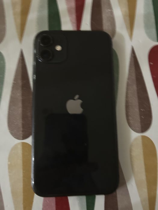 Продам айфон 11 128GB