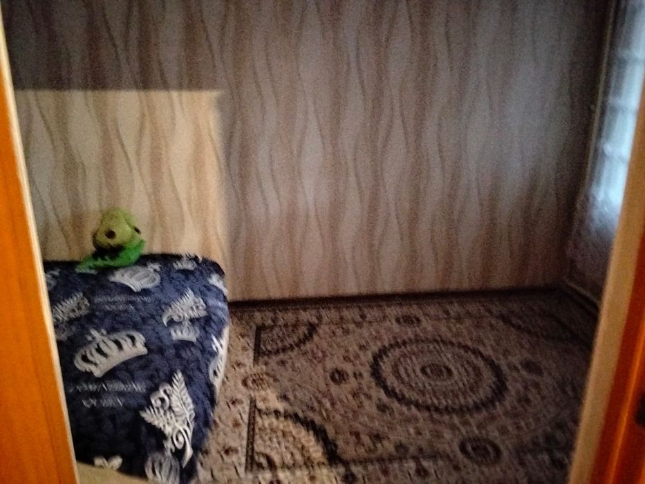 Продаю квартиру 7-44-45