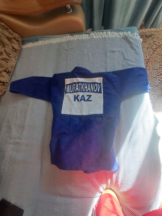 Для дзюдо продаётся кимоно