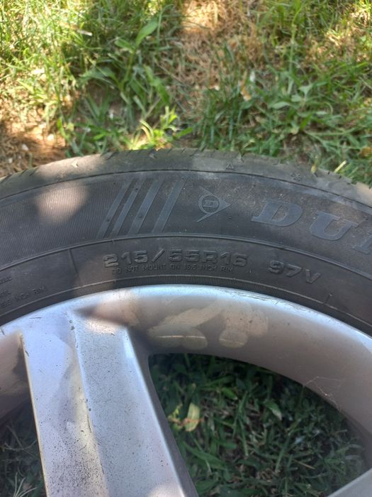 Гуми 215 55 16 Dunlop 2бр.