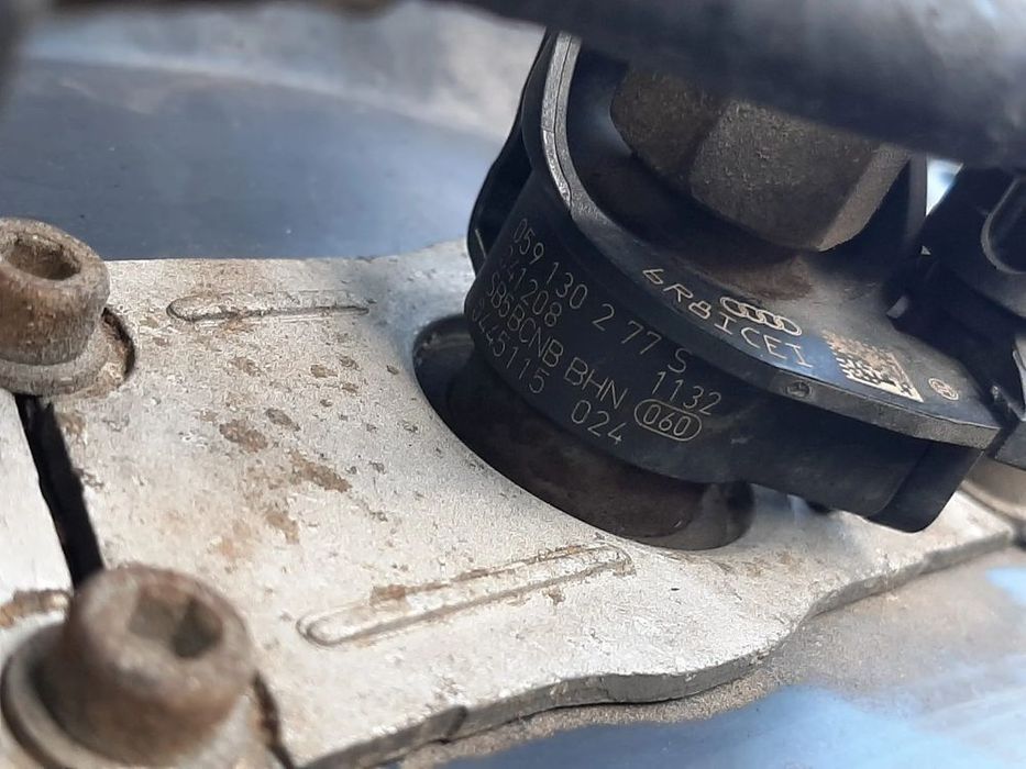 injector  3.0 tdi bkn audi a4 b7  059130277s  0445115024