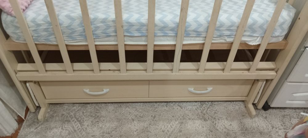 Кроватка детская