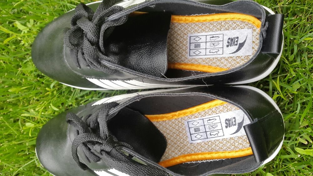 Маратонки номер 36