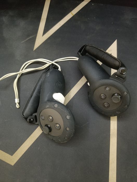 Продам Meta Quest 3