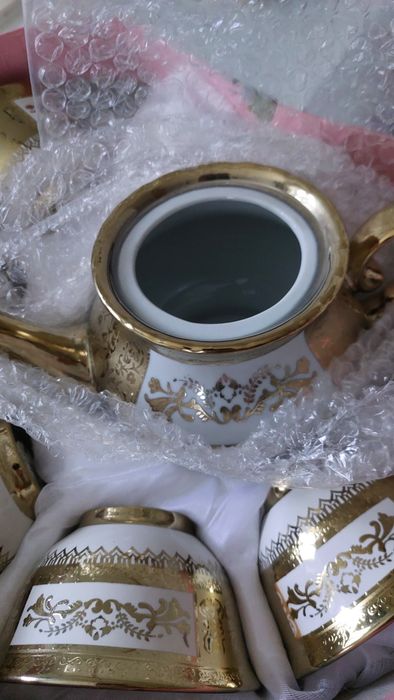 Продам новый чайный сервиз