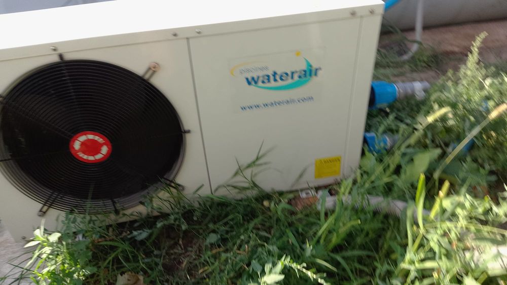 Vând sau închiriez pompa de căldură petru piscina /casa