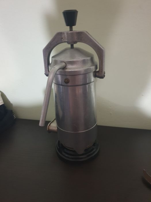 Уред за кафе с пара