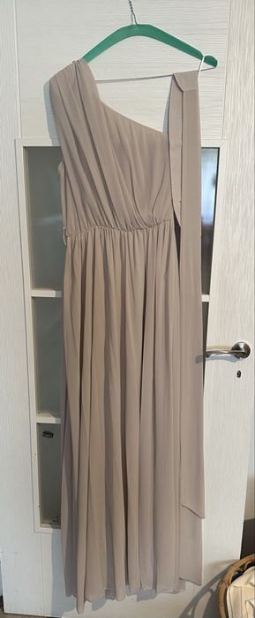 Бяла рокля Lynne 38 нова