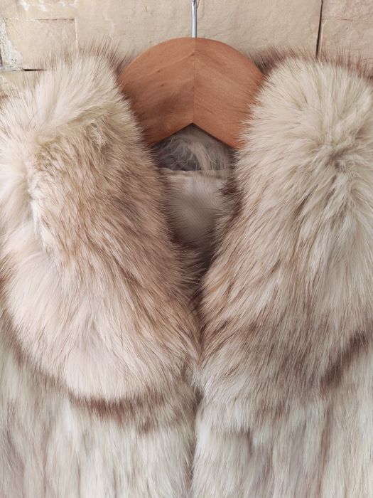 Vesta din blana naturala de vulpe