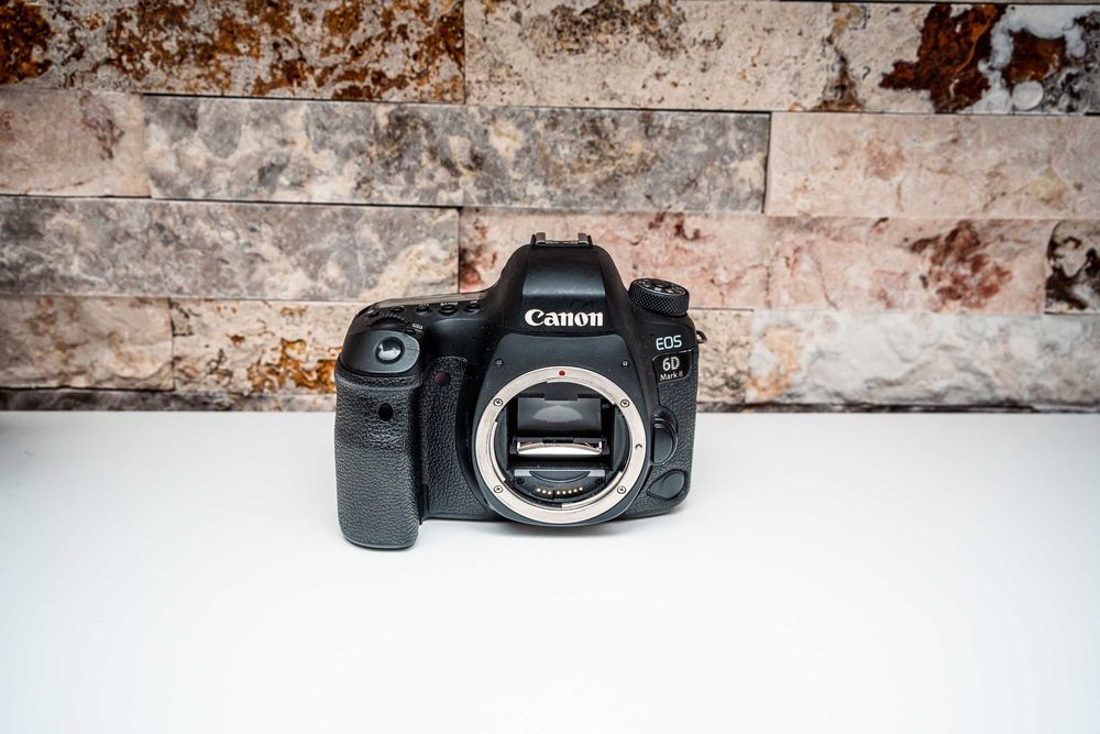 Canon 6D Mark II 14K