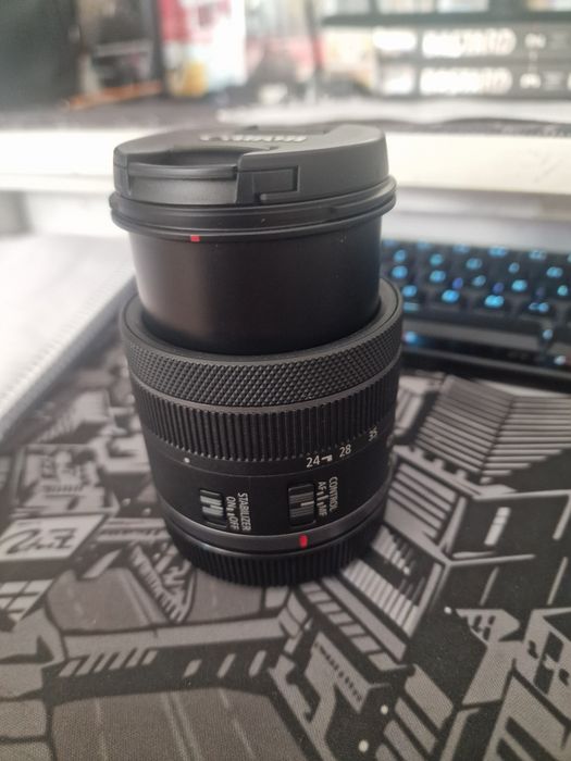 Rf 24-50 is stm canon F4.5-6.3