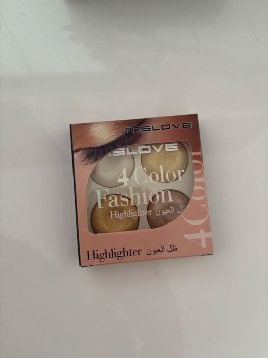 Paltete de machiaj iluminator