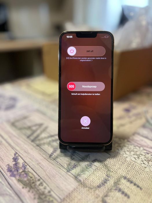 iPhone 13 Pro Gold  Ideal pentru  Piese Recarosare