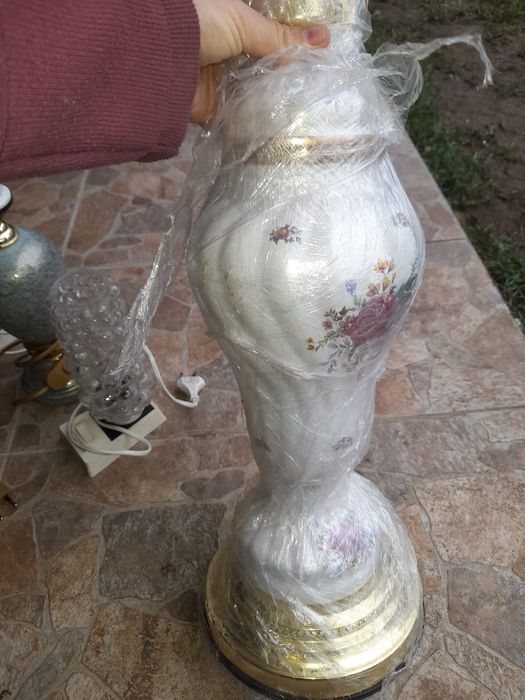 Lămpi de calitate modele diferite