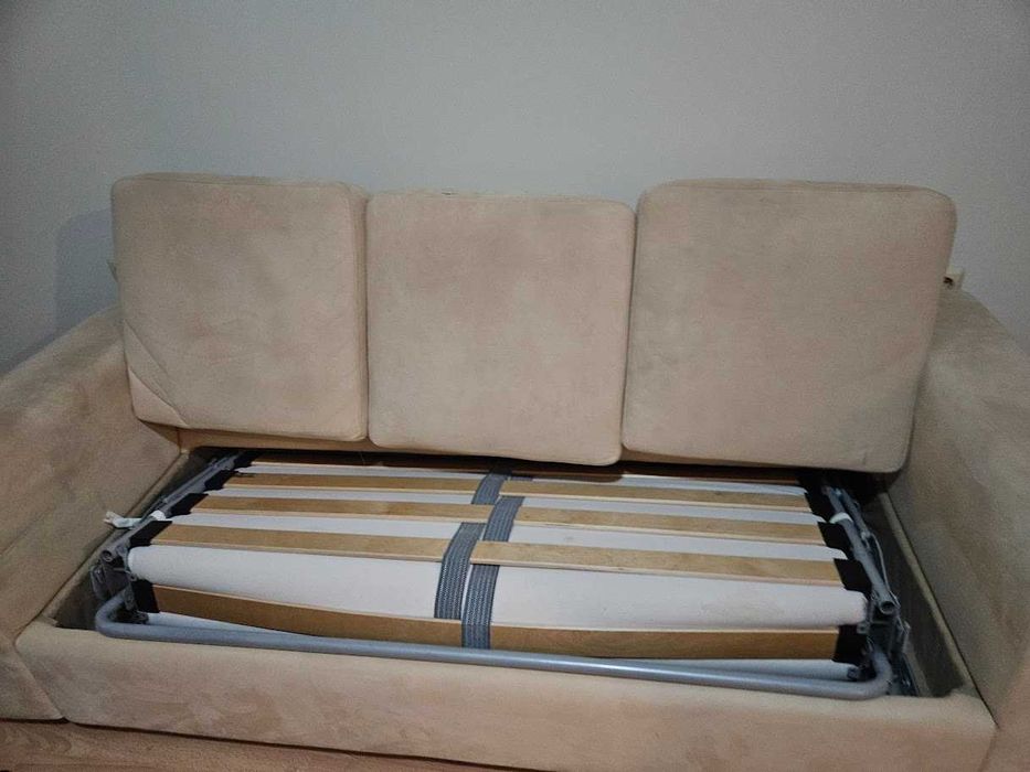 ПОДАРЯВАМ разтегателен диван (механизъм с ламели) – Слънчев бряг