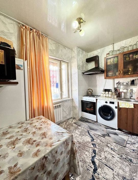 Квартира сотилади