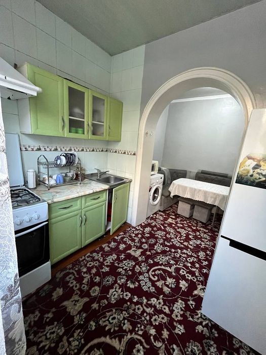 Продаётся 4-х комнатная квартира