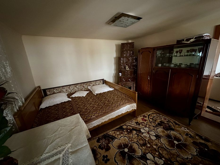 Casă de vanzare / Proprietar / Livadă / 1425 mp