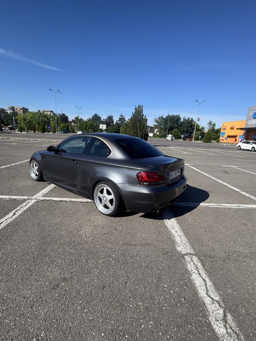 Vand Bmw 123d e82