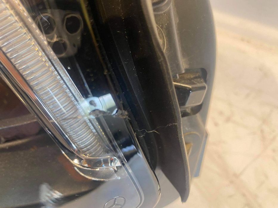 Десен фар Мерцедес B класа w246 desen far mercedes b class 246 фар