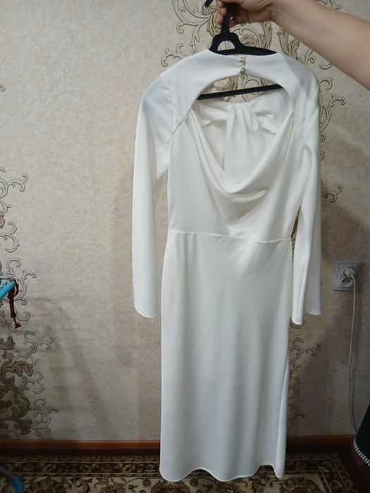 Продам платье в отличном состоянии